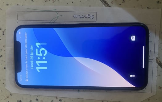 iPhone 11 Pro en parfait état