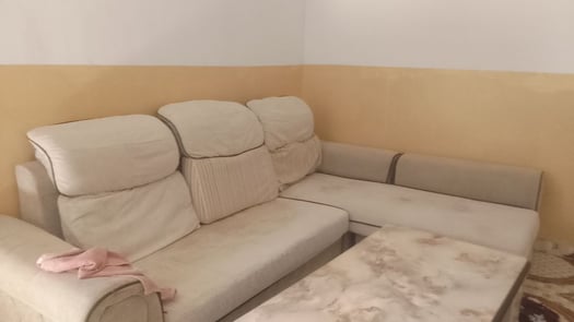 Salon L en bon état