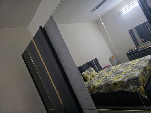 Salon, salle à manger & chambre à coucher neufs à vendre