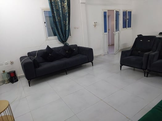 Salon, salle à manger & chambre à coucher neufs à vendre