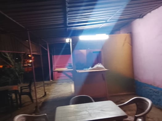 Restaurant presque neuf à vendre à Balbala Eega