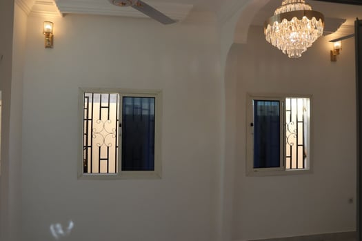 Villa neuve de standing à la Cité Nassib - Quartier prestigieux