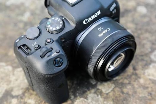 Appareil photo Canon EOS R50 4K neuf, importé de l’europe