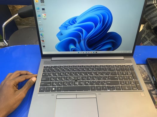 Hp Zbook 11ème génération, i7, 512Gb, parfait état