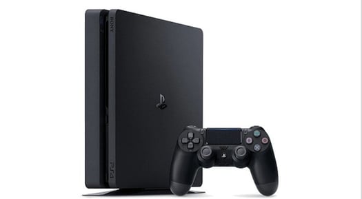 PlayStation 4 en bon état, prix négociable