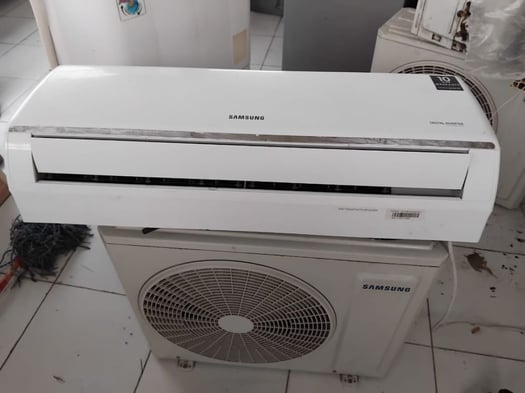 Climatiseur Samsung Inverter Split 1.5 CV, État Excellent