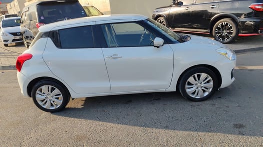 Suzuki Swift 2019, automatique, essence, fiable et économique