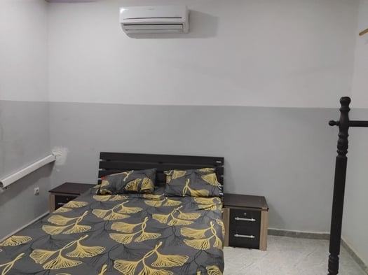 Appartement F2 meublé avec terrasse à Cité Progrès