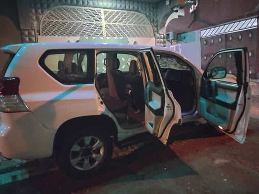 Toyota Prado 2014 diesel, boîte manuelle, très bon état