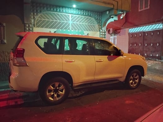 Toyota Prado 2014 diesel, boîte manuelle, très bon état