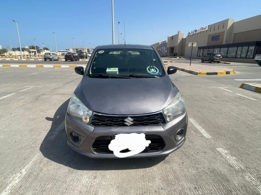 Suzuki Celerio 2022, boîte automatique, en excellente condition
