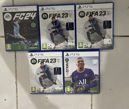 Jeux FIFA pour PlayStation 5 à vendre