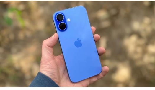 iPhone 16, 128 Go, en parfait état avec boîte