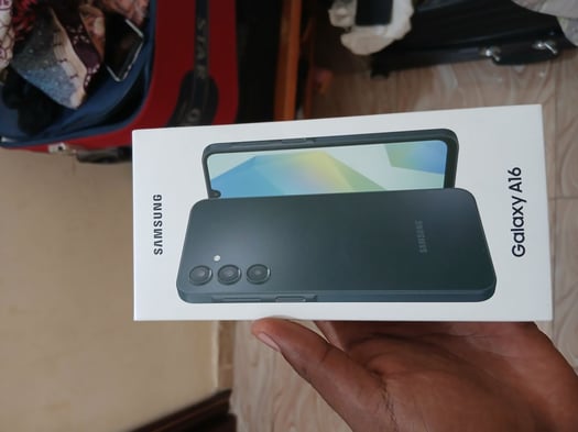 Samsung Galaxy A16, comme neuf, négociable avec chargeur inclus