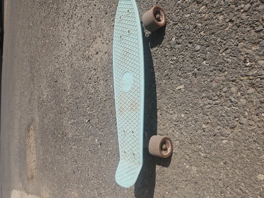 Skateboard en bon état à vendre