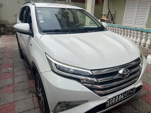 Toyota Rush 2020 essence, boîte Manuelle , très bon état