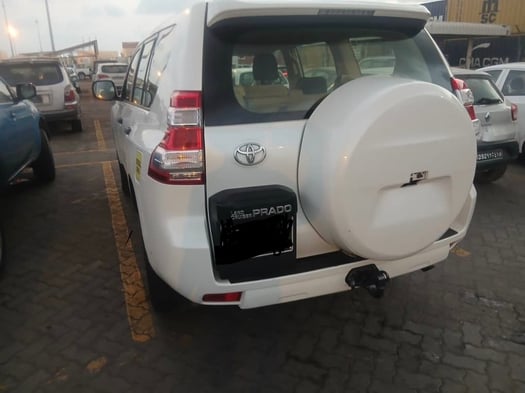 4 voitures à vendre - TOYOTA FORTUNER 2020 & HYUNDAI CRETA 2023 & HYUNDAI SANTÉ FE 2016 & TOYOTA LANDCRUISER PRADO 2019