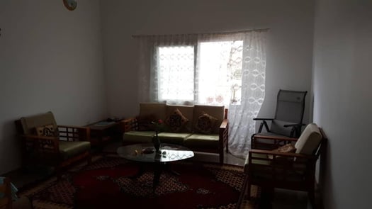 Appartement F4 meublé avec balcon à PK12 Cité Hamdani