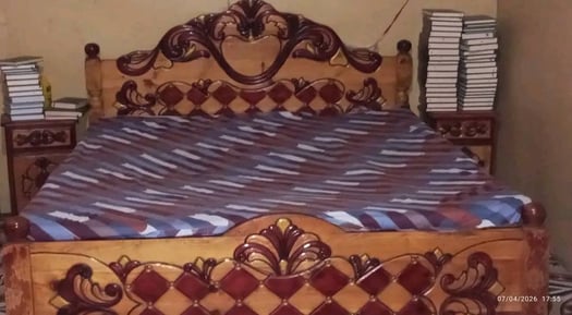 Chambre à coucher peu utilisée à vendre - Prix adorable