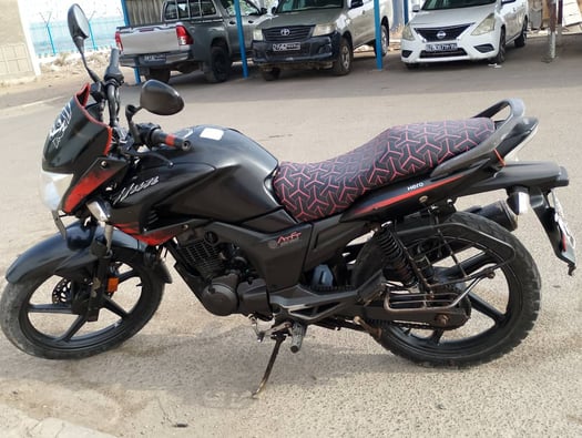 Hero Hunk bien entretenu à vendre