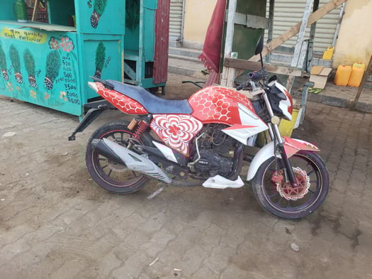 Moto Genata XGJ200 à vendre - 200cc puissant