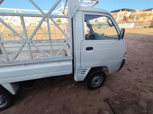 Suzuki Super Carry Essence, prêt à tester