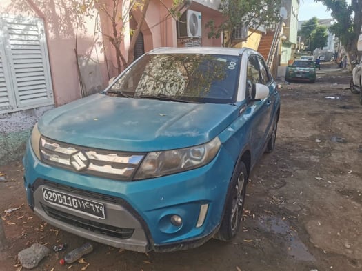 Suzuki Vitara Allgrip 2016, boite automatique, essence, bon état, climatisée