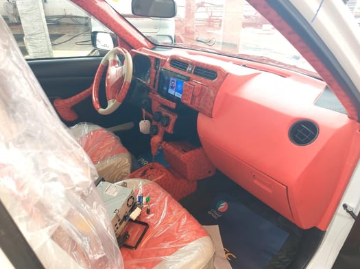 Toyota Probox 2017, automatique, blanc, climatisée, comme neuf