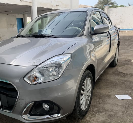 Suzuki Dzire 2021, essence, climatisation, excellent état