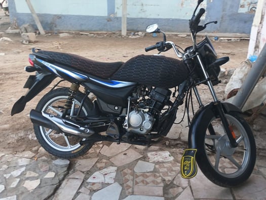 Moto Platina en excellent état à vendre - prix négociable