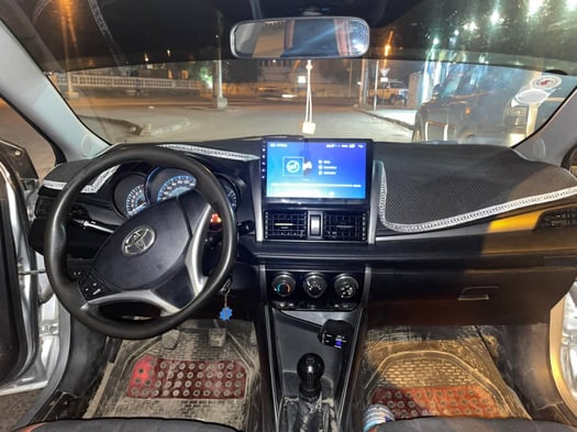 Toyota Corolla à louer, manuelle, économique