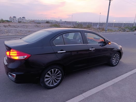 Suzuki Ciaz 2020, essence, très économique, climatisation impeccable