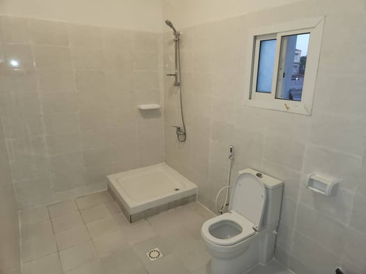 Appartement F4 neuf avec équipements aux Salines Ouest
