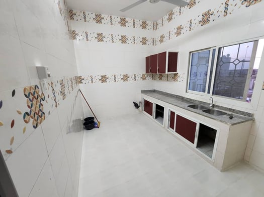 Appartement F4 neuf avec équipements aux Salines Ouest