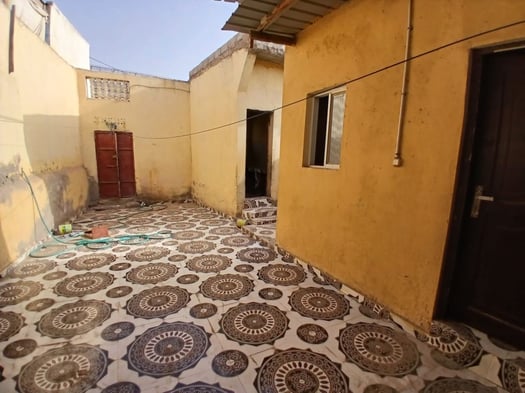 Maisons spacieuses 3 chambres à Cheikh Moussa et PK12