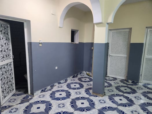 Maison F3 avec terrasse et réservoir d\'eau à Barwaqo 2
