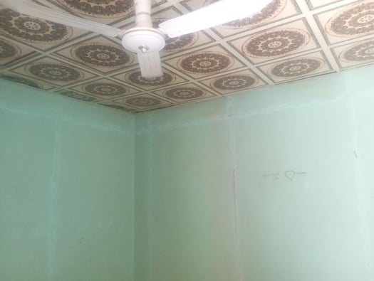 Maison F2 avec cuisine et salle de bain à Hayblay Warabalay