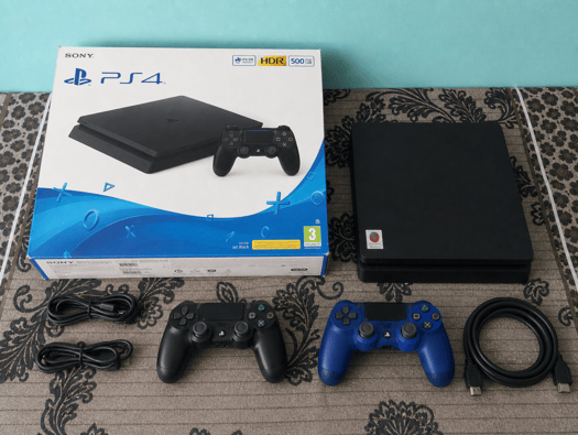 PS4 très bonne état