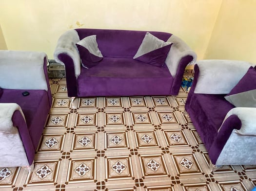 Salon 3 fauteuils confortable et négociable
