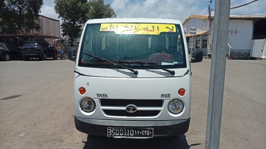 Tata Bajaj en bon état