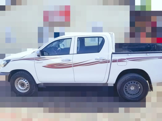 Toyota Hilux 2018, climatisé, en bon état