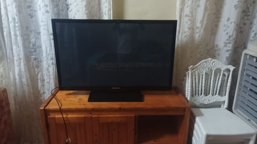 Télévision Samsung 55 pouces en bon état Europe