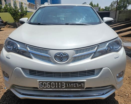 Toyota Rav4 2016 Diesel toutes options en bon état
