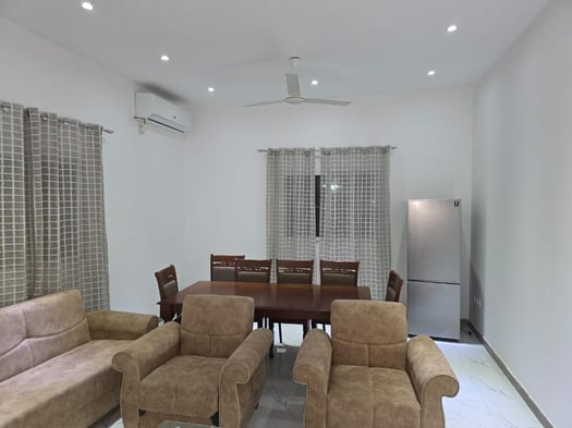 Appartement F3 meublé au rez-de-chaussée à Héron