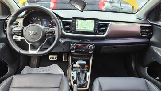 Location Kia Stonic diesel, moderne et économique