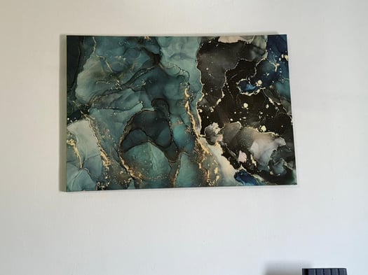 Chambre à coucher complète avec tapis et rideaux