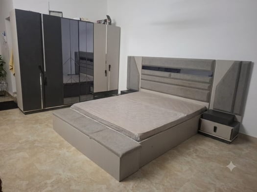 Chambre à coucher et salon complet