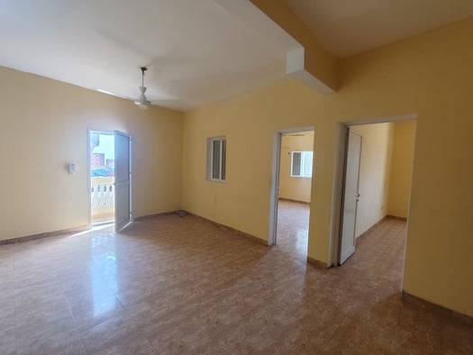 Appartement 4 chambres lumineux avec balcon et terrasse à Balbala PK12