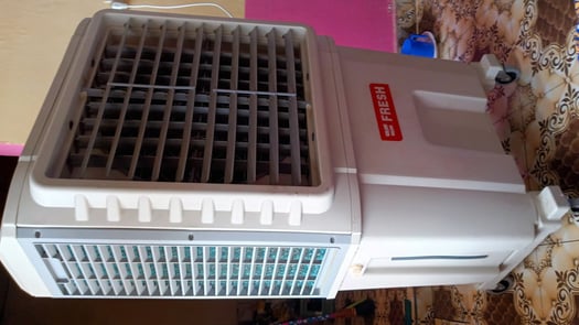 Climatiseur à eau de la marque Fresh presque neuf avec 1 mois d\'utilisation