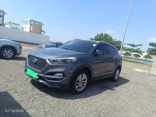Hyundai Tucson 2017, boîte automatique, excellent état